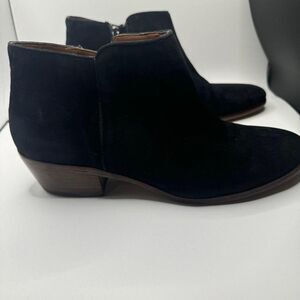 Sam Edelman Size 8 Black Ankle Boots